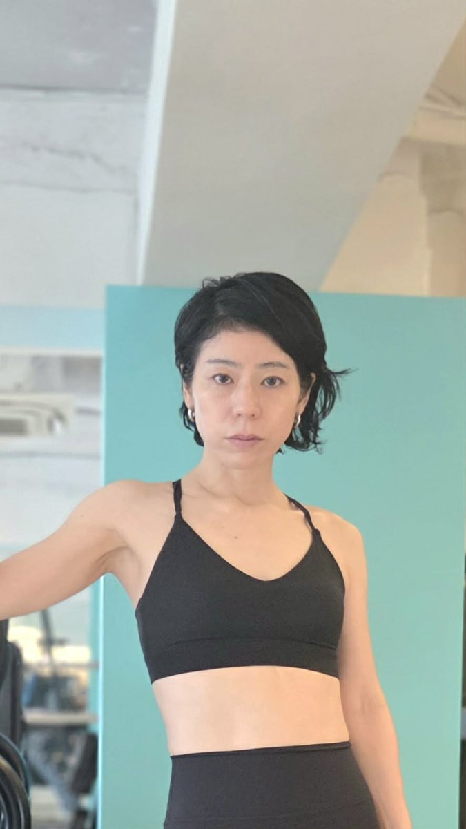 hamayucco's tweet photo. 週に6回のジム。
​約束を守れるようになると、自分のことがもっとずっと好きになる。
今の私が、私が行くべき場所にちゃんと連れて行ってくれる。 https://t.co/2x3m4Zed0C