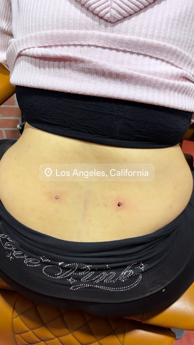 tetasalv's tweet photo. backshots gonn go crazyy 😵‍💫😵‍💫 #dermal #latina #la https://t.co/LHQRJk19uR