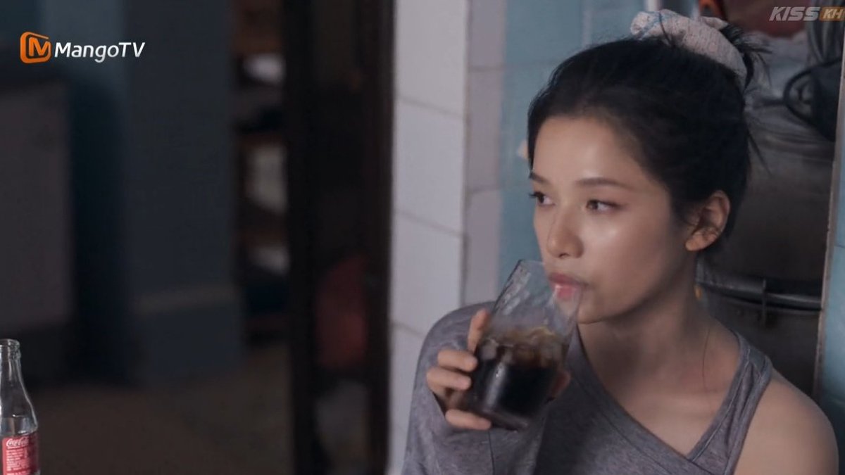 hazarwaell's tweet photo. She makes his heart burn, then gives him a cold drink to cool him down🤭

#LoveForYou https://t.co/Qoxs3UE19G