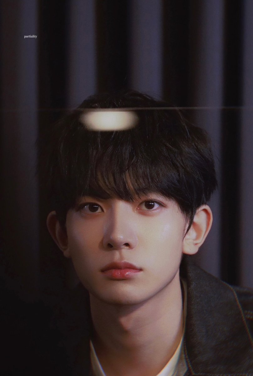 utsho_ham's tweet photo. '미뵤'란 무엇인가 https://t.co/dpaQqVb2LT