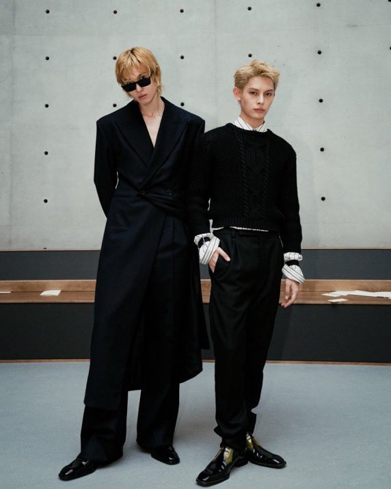 pitchverse0's tweet photo. CORTIS ranked as the No. 1 celebrity at the latest Paris Fashion Week, generating over $16.1 million in Media Impact Value (MIV).
#CORTIS #ParisFashionWeek #MIV https://t.co/o4afNuXP13