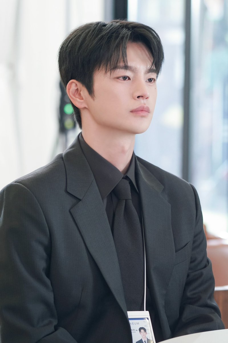 storyjcompany's tweet photo. [#📸]
tvN <내일도 출근!> 비하인드 🔥

#서인국 #SeoInGuk #ソ・イングク @Whatsup_Inguk 
#tvN #내일도출근 #SeeYouatWorkTomorrow #강시우
#비하인드 #스토리제이컴퍼니 #Storyjcompany https://t.co/RcVJkU8kIn