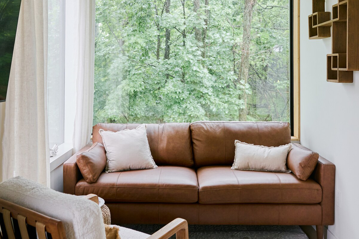 Yahgee_Intl's tweet photo. Valley view, modern container house https://t.co/Wsq3uvA3x0
