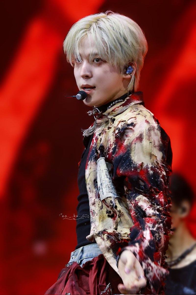 h68JuJ5x4D87570's tweet photo. 260708 yunho 
He's so cute😍😍
#ateez #yunho #윤호 https://t.co/NB7yreeuHP