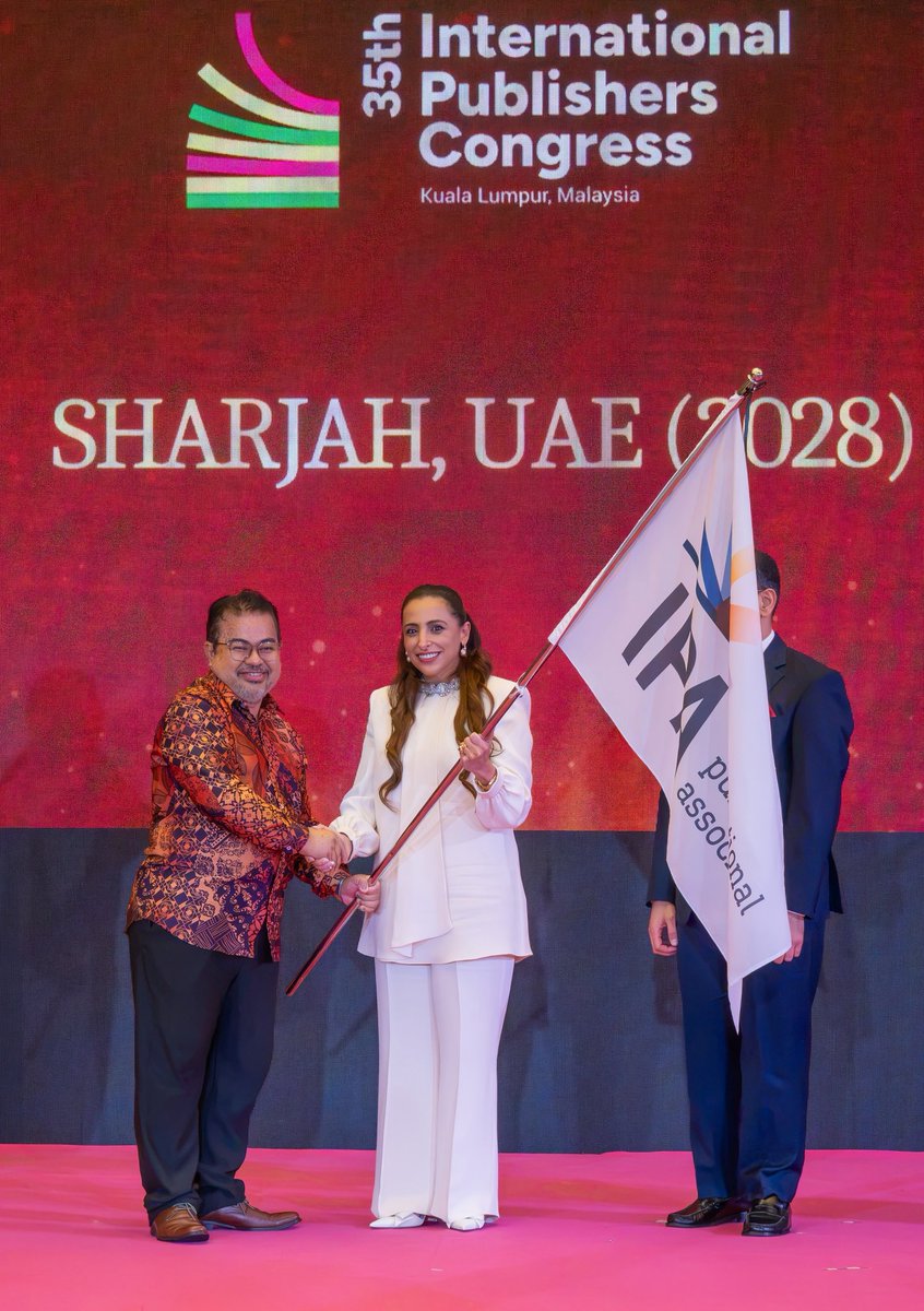 Bodour's tweet photo. Receiving the @IntPublishers Congress flag on behalf of Sharjah was a proud moment. We look forward to welcoming the world in 2028 for conversations that strengthen publishing, surface new ideas and bring our community even closer. https://t.co/ab5MJKgW8B