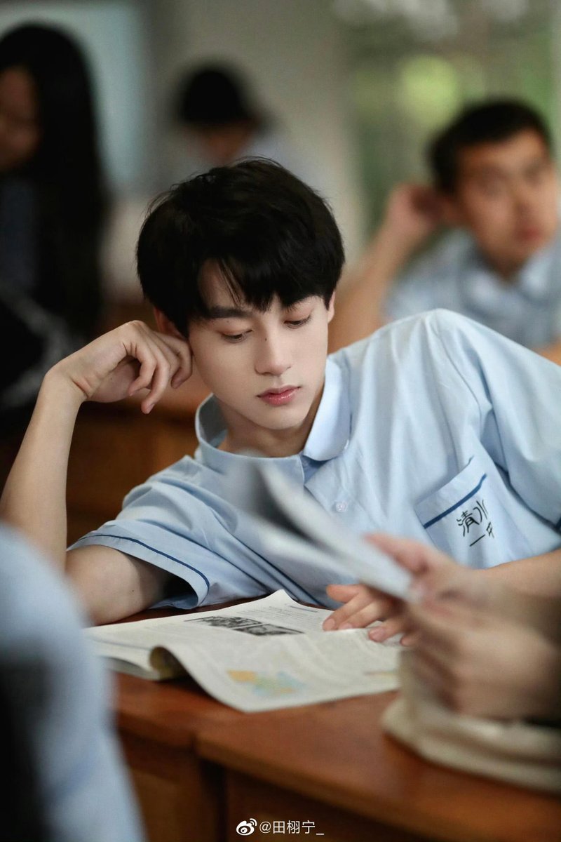 leilei_weiwei's tweet photo. 22년 6월 22일 녕이
너무 앳되다 https://t.co/Yilu9ms8eI