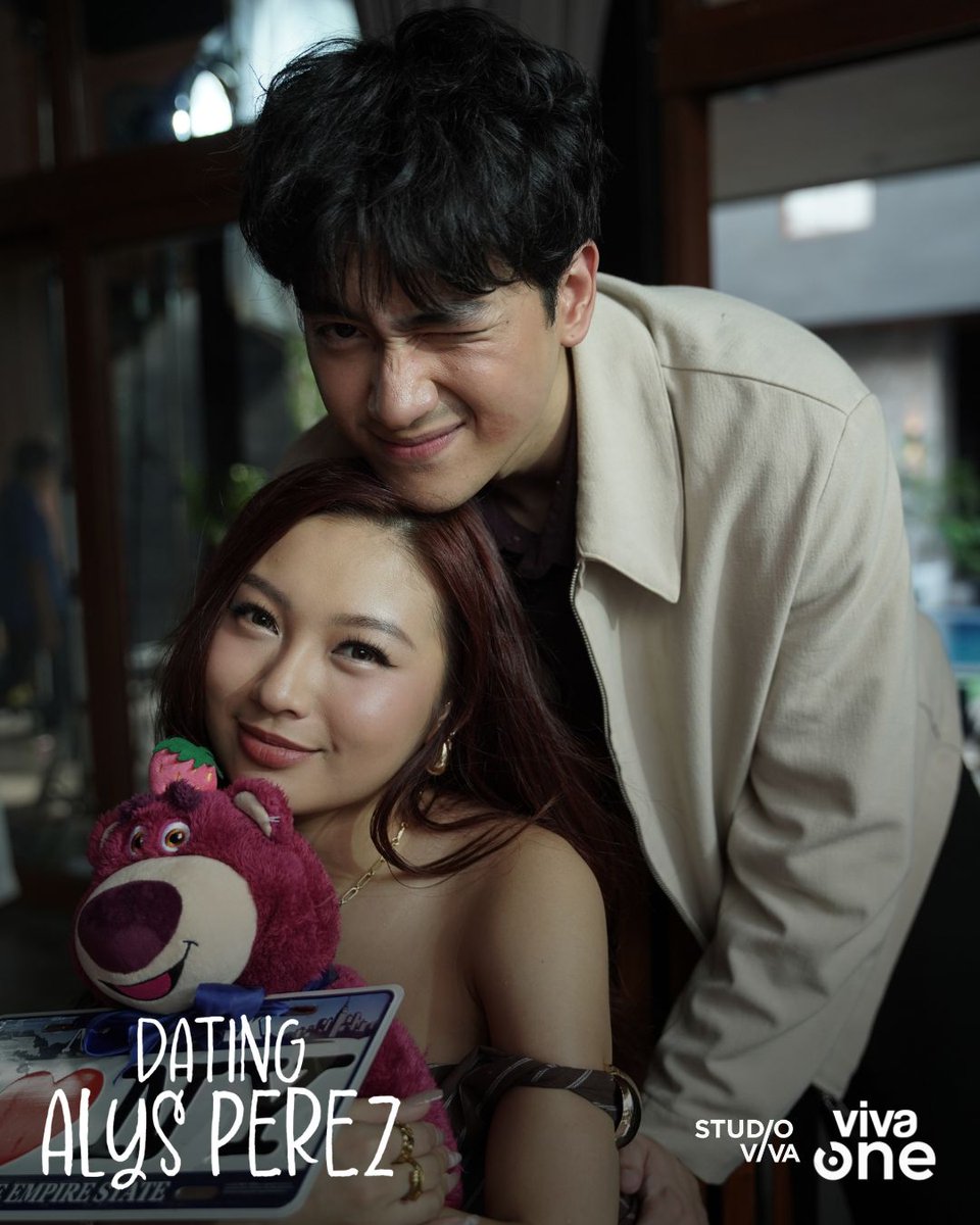 StudioVivaPH's tweet photo. More TripLys moments? Say less. 🫶

Don't miss EPISODE 5 of ‘DATING ALYS PEREZ’ now streaming only on Viva One: https://t.co/dNmO83bRsQ

#DAPPastOrPresent
#DatingAlysPerez
#StudioViva #VivaOne https://t.co/mqUDaxRkRr