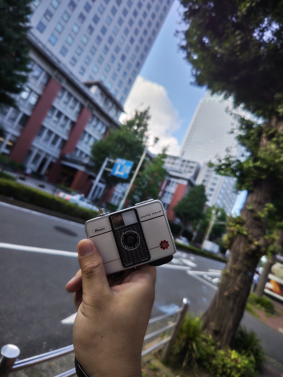 jamesmasterPro's tweet photo. オートハーフ（整備済品）
かわいいカメラだ https://t.co/Oxy9IswCOM