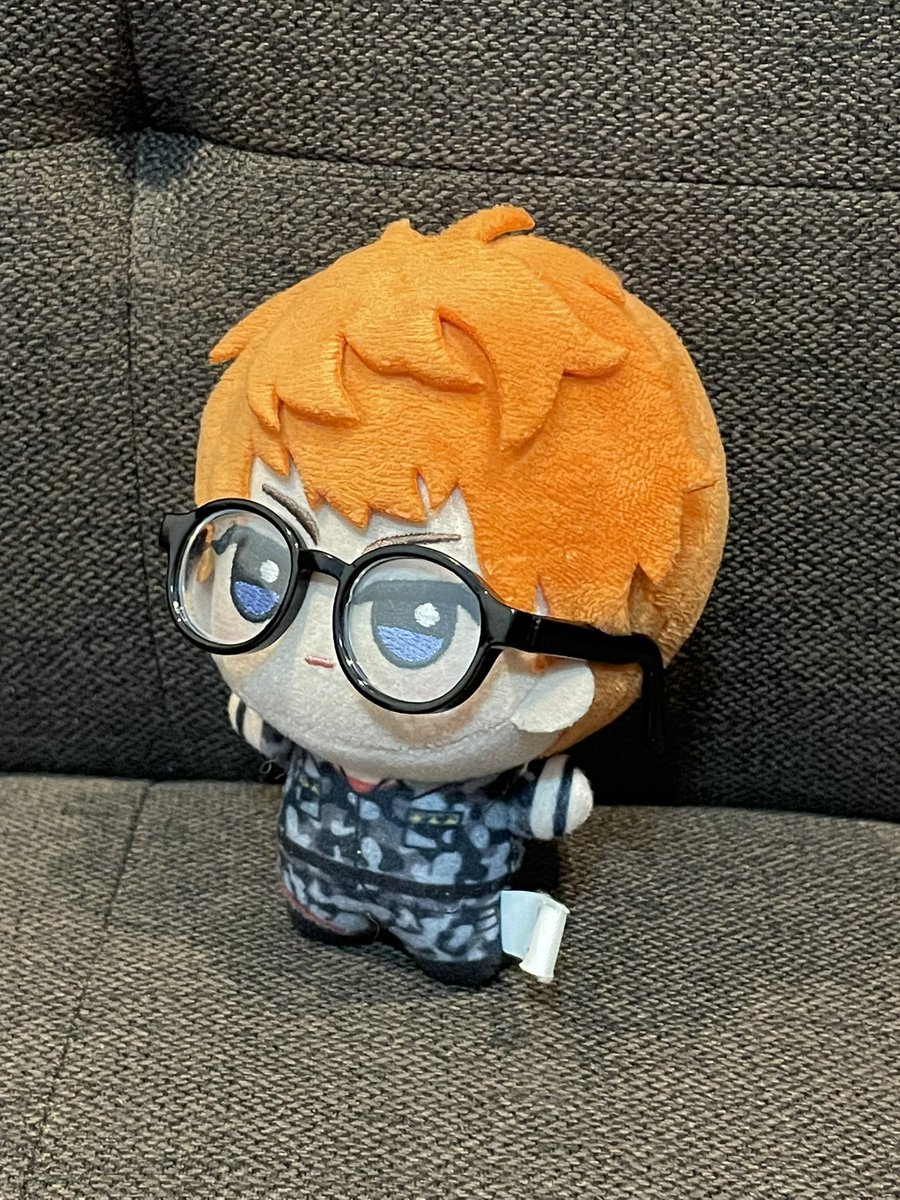 riouppy's tweet photo. megane 🐦 https://t.co/40kcPd9IIa