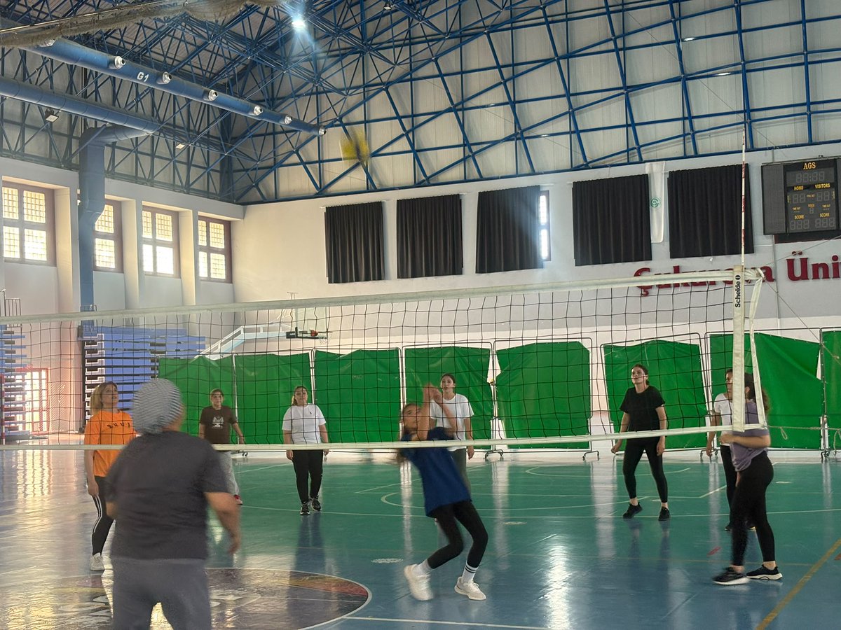 adanauoab's tweet photo. Ülkü Ocakları Genel Merkezimizin düzenlediği "İsmail Gaspıralı Yaz Gelişim Programı" doğrultusunda, İl Asena Birimimiz, Seyhan ve Yüreğir İlçe Asena Birimimiz #voleybol etkinliği gerçekleştirdi.

@ayyildirim1 https://t.co/Yepibjgb2i