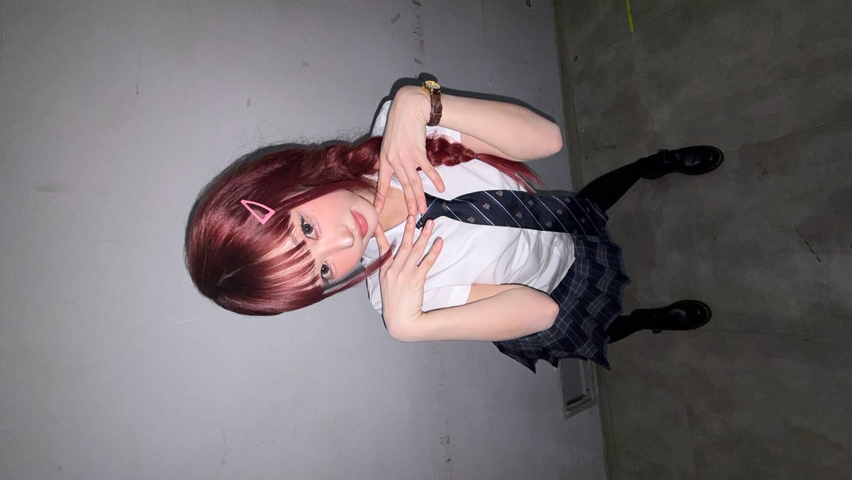 leeliry's tweet photo. “…you were waiting? that's so cute of you!” https://t.co/d0Dh0AYY4y