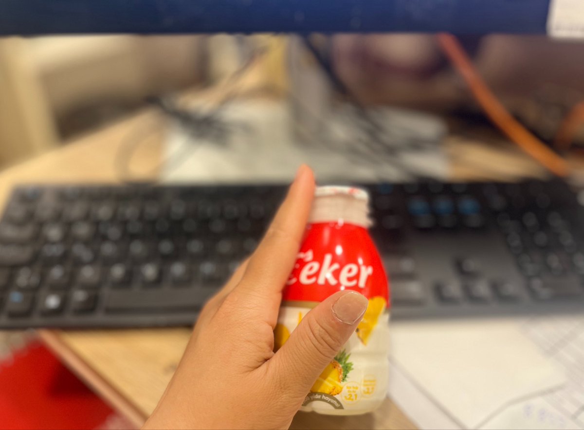 _mfiliz's tweet photo. Benim max kahvaltı seviyesi. 🥤
Günaydınn ;)) https://t.co/2DsTqUmpHX