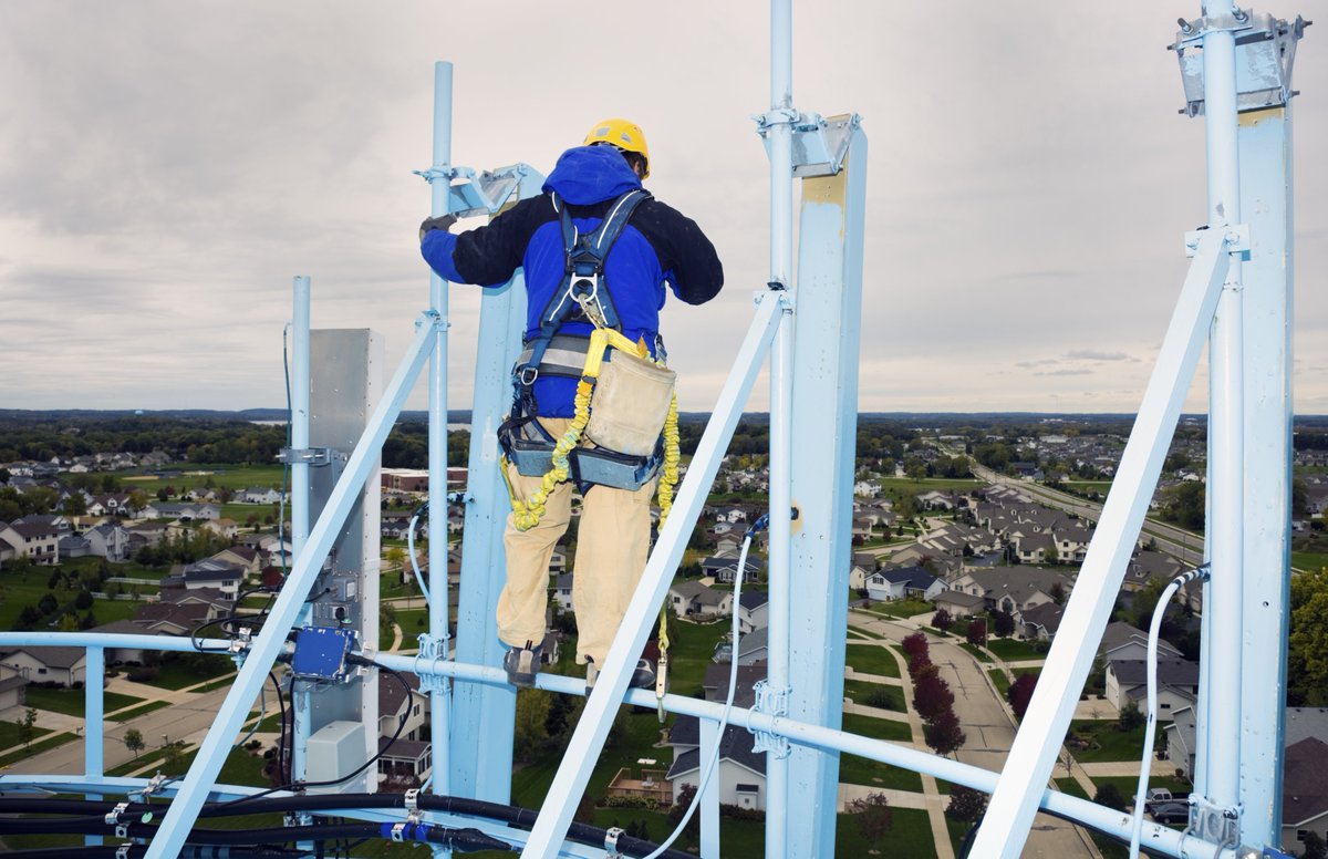 NVDO2's tweet photo. 17/18 september: Reserveer je plek op tijd voor de intensieve tweedaagse Risk Based Maintenance (RBM), #Onderhoudsconcepten op basis van Risico #NVDO @MaxGrip https://t.co/Rf8IjuxSFr https://t.co/mx1MumwwrV