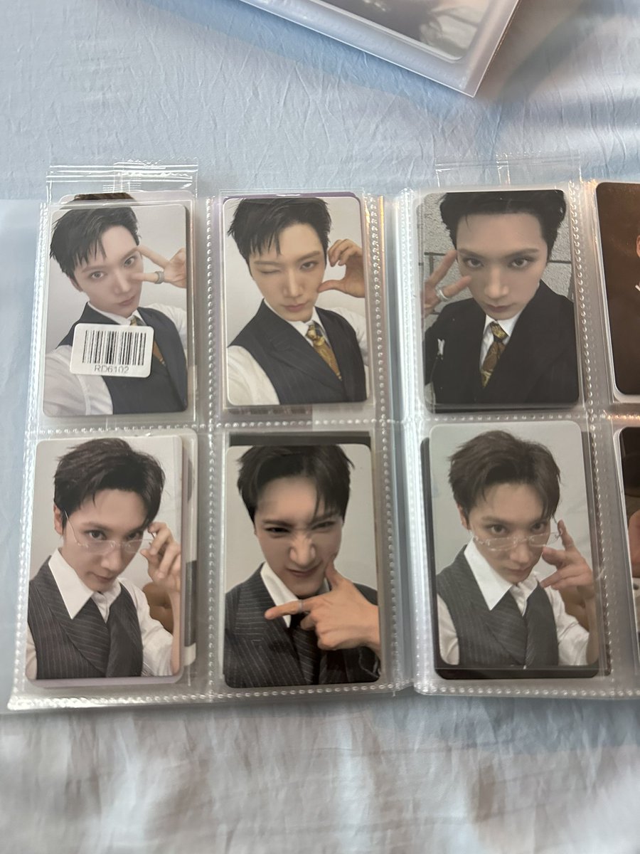 Happydbebe's tweet photo. ขายทุกอย่างในรูปค่ะ การ์ดมีอีกเยอะๆตามหารูปไหนส่งมาถามได้นะคะ  

การ์ดราคาเริ่มต้น 30-750  , 
กานูเล่ 22 CM ใส่กระดูกศัลยกรรม 
สวยมาก หน้าเต่ง ขนฟู 2900- 
ไม่ใส่กระดูก ไม่เคยออกกล่อง 2200 
10CM 500-600 (ใกล้หมด) 
15 CM ศัลใส่กระดูก 950 ไม่ศัล 690
กระเป๋ากานูเล่ 350 
หมวกไหมพรมคอสต้อม 500 (ไม่เคยใส่) 
ปู่เล่ 350 
เฟรมการ์ด 3 เล่+การ์ด 350 
เฟรมการ์ดเล่ (หมด) 
กล่องดำกานูเล่ pop up  - 
พวงกุญแจหัวเล่ 390 
Photo card keychain 200 
Luggage tag ดำ ม่วง 320 
เสื้อ tennis love you ใหม่ XL , 1000 
อัลบั้ม LP ญี่ปุ่น 800 (มี2) 
อัลบััม ญี่ปุ่น ทุกเวอร์ + การ์ด 3,500 
Photobook 1st Japan  2 เวอร์ ลิมิเตด 1200 ธรรมดา 600 
เหมียวเตนล์ 15 CM แถมชุด 1,000 
ตุ๊กตาน้องเตนล์ เววี 700 

ขอภาพเพิ่มเติมได้ค่ะ ตอบช้าทักซ้ำได้ เดมไม่เตือนเมนชั่นไม่เด้ง 🙇‍♀️🙇‍♀️ นัดรับที่คอนได้ค่ะ 
#ตลาดนัดTenlee 
#Ten