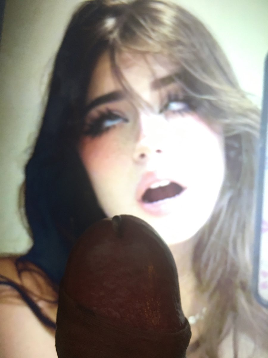 YourGoonerPlug8's tweet photo. Close up hannahowo making me precum 🍆💦DMs open #cocktribute #cumtribute #jerktribute #wankchat https://t.co/F6YEe1qQdC