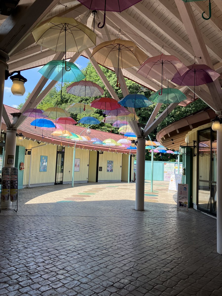 yK17f2hHKK6950's tweet photo. 漂うドリームコア感🎠
ムーミンはカバではないくらいの知識でしたが大人ひとりでも意外ととても楽しかったです！今度は子ども連れて行こう
#ムーミンバレーパーク https://t.co/VvPQrHgKhf