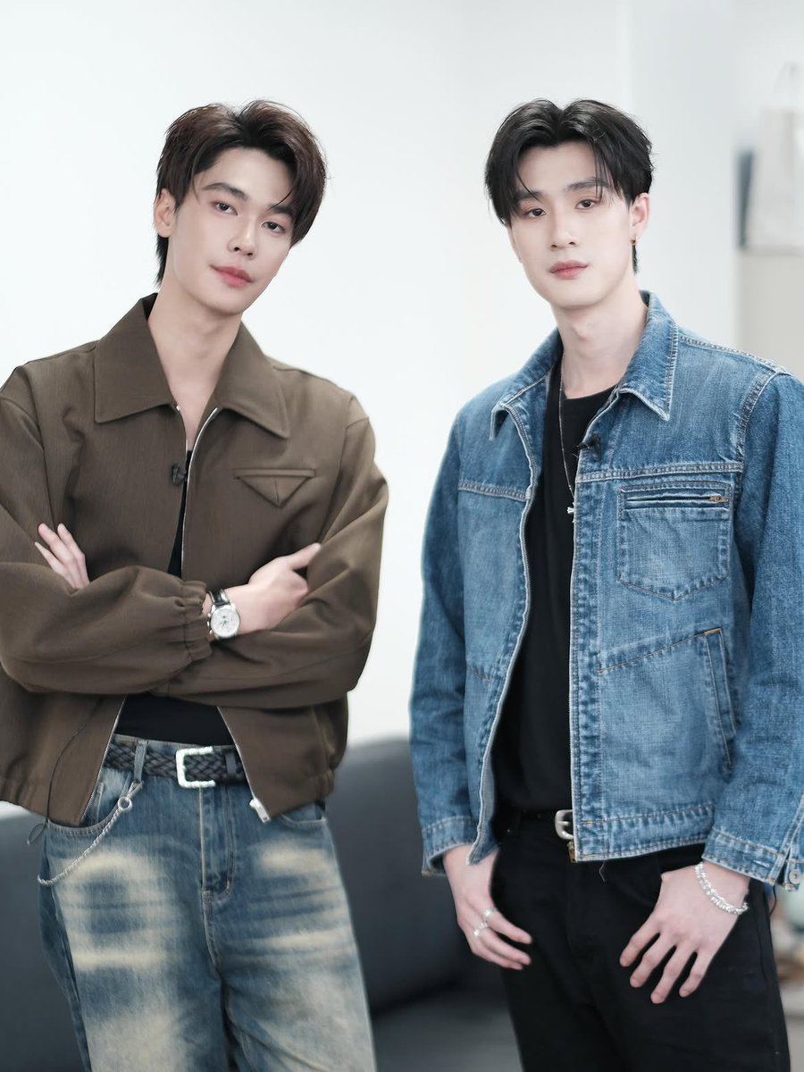 teevithe's tweet photo. eh gilaaaa gue melongo walaupun udah liat tadi CAKEP BANGET DEWTEE DHAJDHSJHDJS BEBELEUDAGAN TEUING KASEPNA😭😭😭😭😭😭😭😭😭😭

MR. KILL SERIES PRESS TOUR D2
#MrKillSeries https://t.co/zBeHzmLTGG