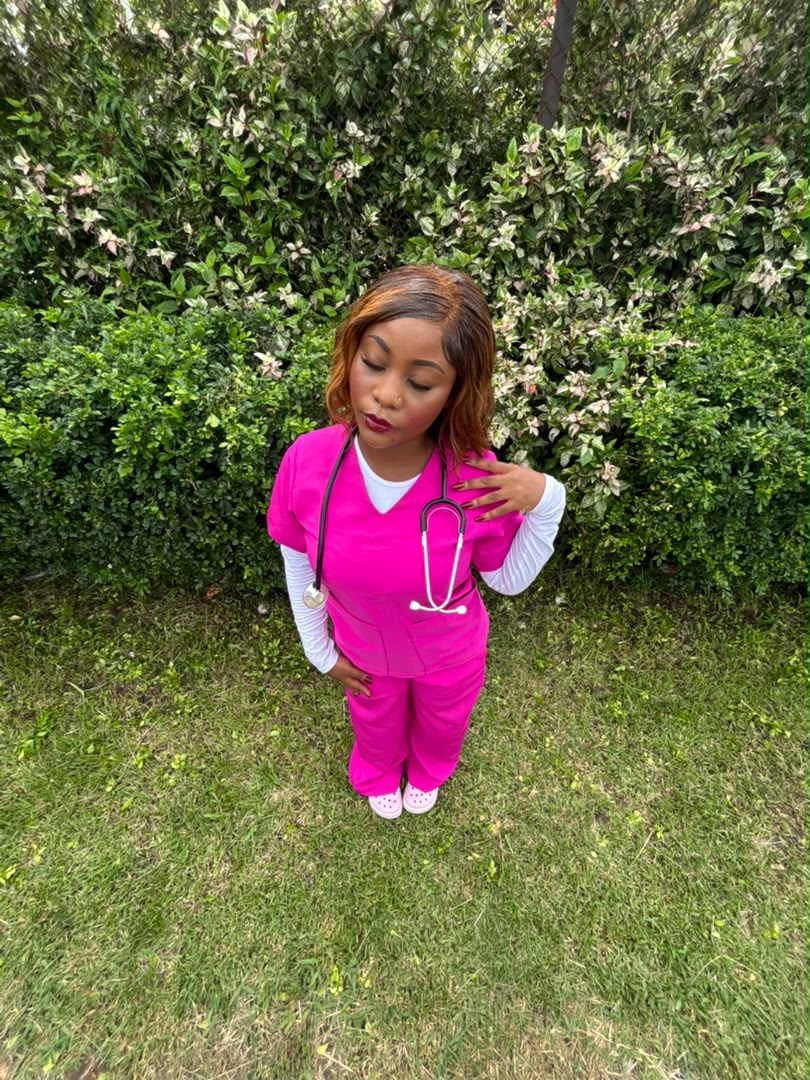 opyemiiii's tweet photo. FYB DAY 4
Costume day 👩‍⚕🩺
#Finalyeardiaries
#Unilag https://t.co/Ps7MNIO60Z
