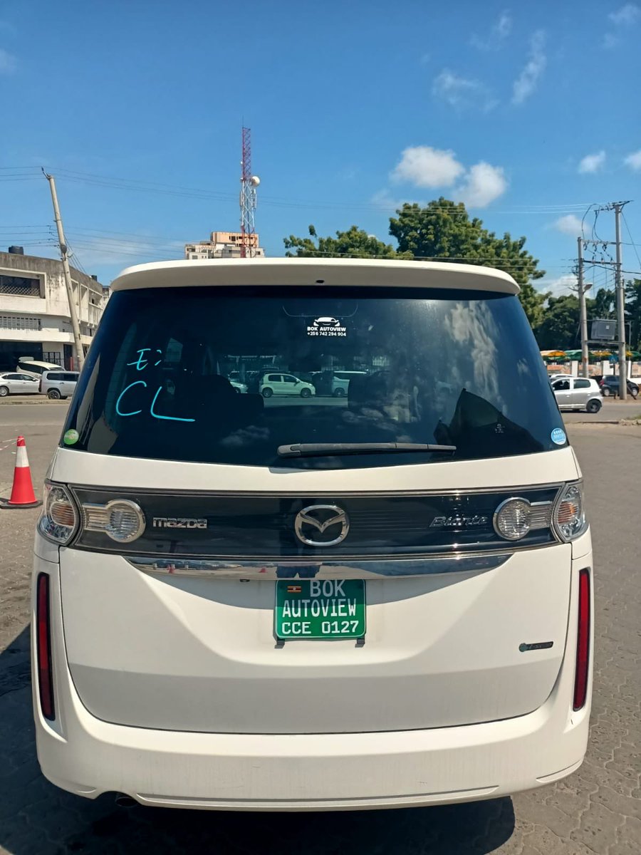 RalaMorgan's tweet photo. Mazda Biante on its way to Kampala,
Client trusted #bokautoview quality is about to be delivered ☺️
📍 Akamwesi mall kyebando ☎️ 0701087435 https://t.co/0Z7qQqBJDc