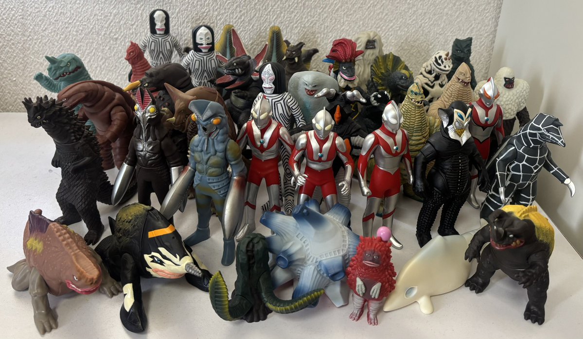 現行ウルトラソフビの初代マン関連キャラ大集合。 ここ数十年でかなり