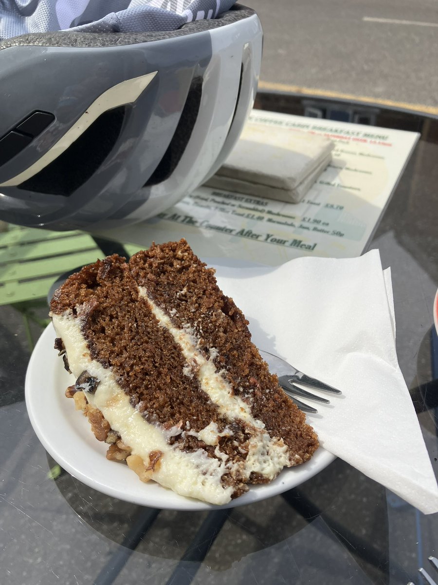 paulosborne911's tweet photo. Friday cake this week we have a slice of Carrot Cake , breezy ride out to the Coffee Cabin at Lyminge for this one. 🚴🏻🍰👍☀️#FridayCake https://t.co/F2eclvb46k