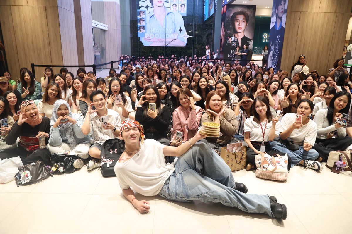 gnest_official's tweet photo. ขอบคุณทุกคนที่มาหากันนะค้าบ เติมความสุขให้ผมมากๆ ขอบคุณที่มาอยู่ในวันสำคัญของผมน้า ขอให้ทุกคนมีความสุขมากๆค้าบ🤍
From KRITTIN 💌🦈
#happyKRITTINday
#KRITTIN_PERSES
#PERES #PERSES_TH
#GNEST https://t.co/pcyGbClTy4