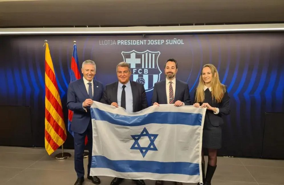 NabeelAdamu's tweet photo. @Waspapping_ Yes, they do. But what about those who support a football club that openly aligns itself with a country being responsible for the deaths of hundreds of thousands of children? Shouldn’t the same standard apply to them as well? Or they should take their moral books too. https://t.co/tPn9newrVk