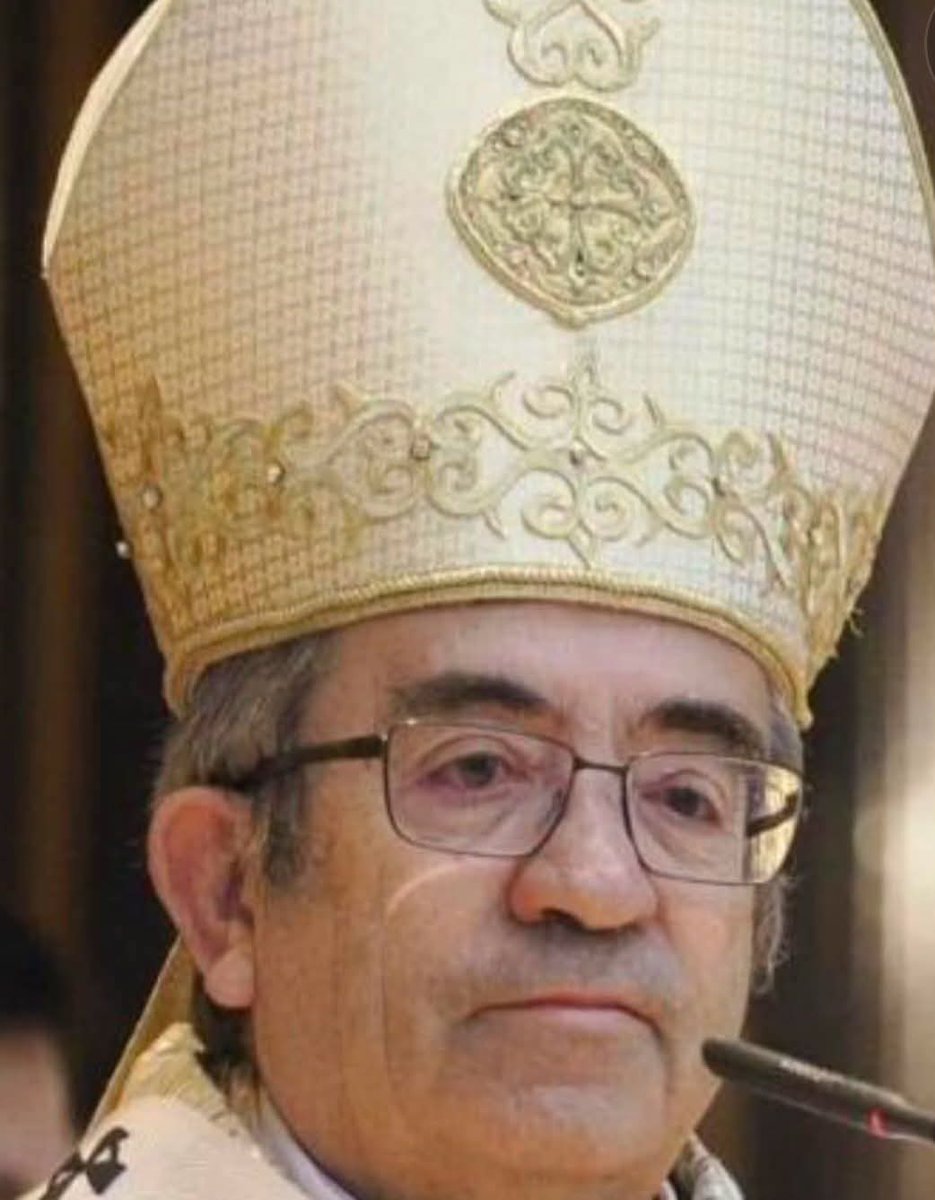 joseluisescri17's tweet photo. Todos los privilegios a la iglesia por parte del gobierno de España tienen que ser anulados de inmediato https://t.co/OmH7f2iSOV