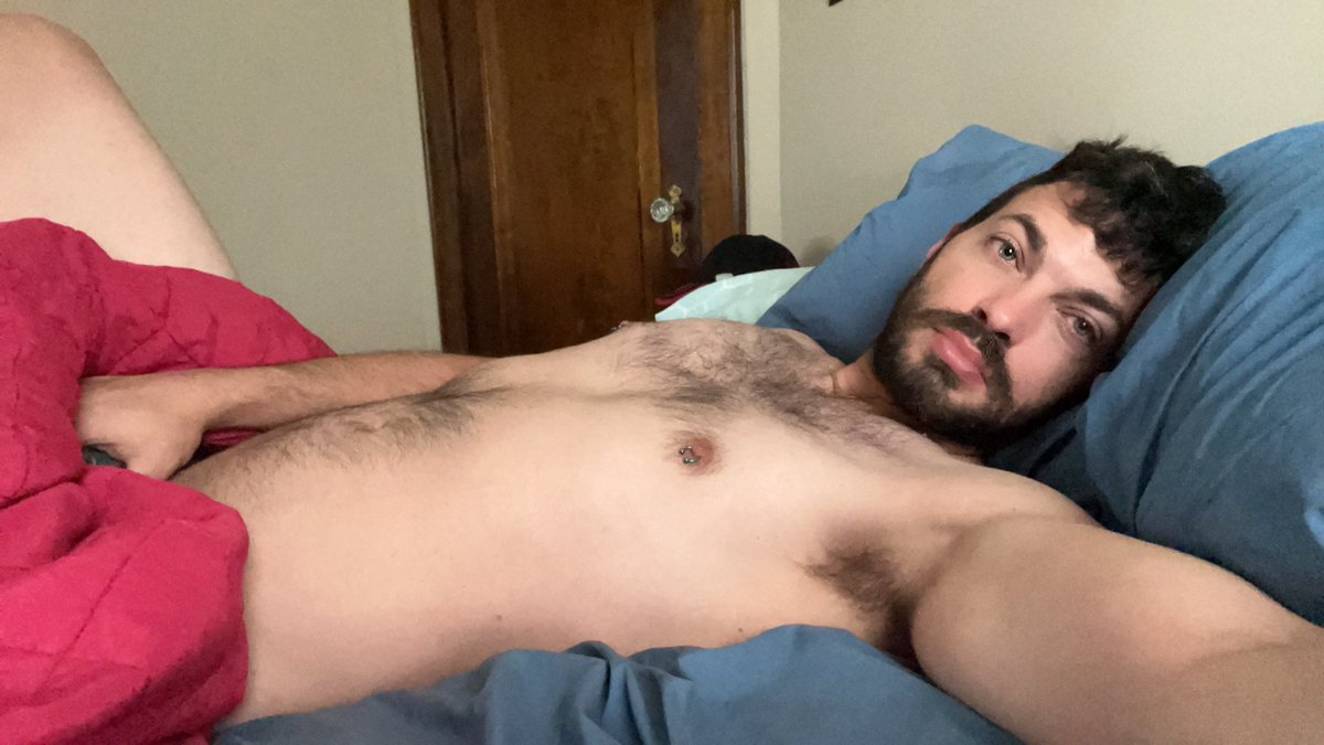 CountryBoy5926's tweet photo. Strangely I miss taking pictures like this. Bestie calls them thirst traps https://t.co/ohsFm06IsA