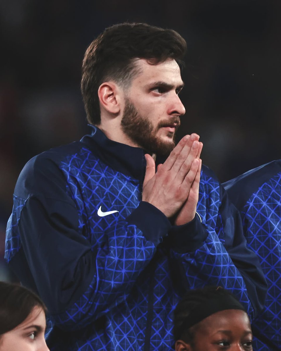 PrinceduParc's tweet photo. En fait, je comprends pourquoi on est double Champion d'Europe en titre...

Froidement. 🥶 https://t.co/zsC6uVZGmj