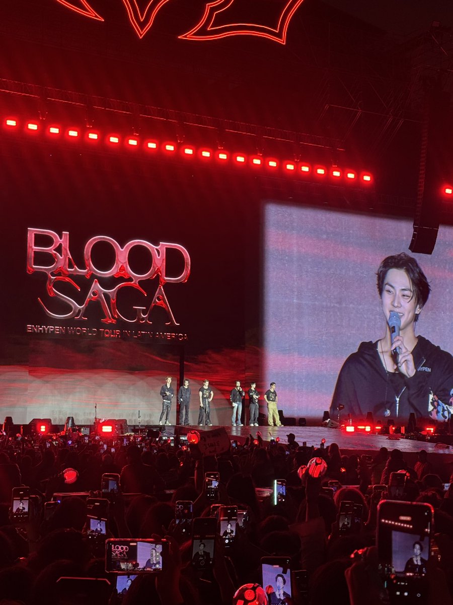 eldeni1212's tweet photo. Seeing them live for the first time ever was so surreal 🥲🫶🏻

Such a fun night singing and crying my heart out ❤️‍🩹

#BLOODSAGA_IN_LIMA #ENHYPEN https://t.co/yO48zgHxyE