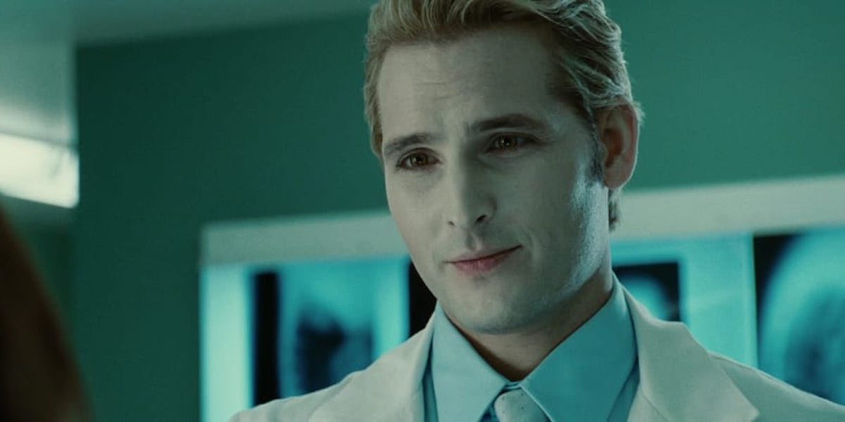 moonandenhypen's tweet photo. For San Diego Comic-Con, ENHYPEN's panel will be held at the Ballroom 20, an iconic location where major vampire works such as the film “Twilight” and the drama “The Vampire Diaries” have held sessions. 

On this day, ENHYPEN is scheduled to discuss the appeal and portrayal of vampire characters alongside “Twilight” director Catherine Hardwicke, actors Peter Facinelli and Ashley Greene, under the moderation of critic Damien Holbrook.