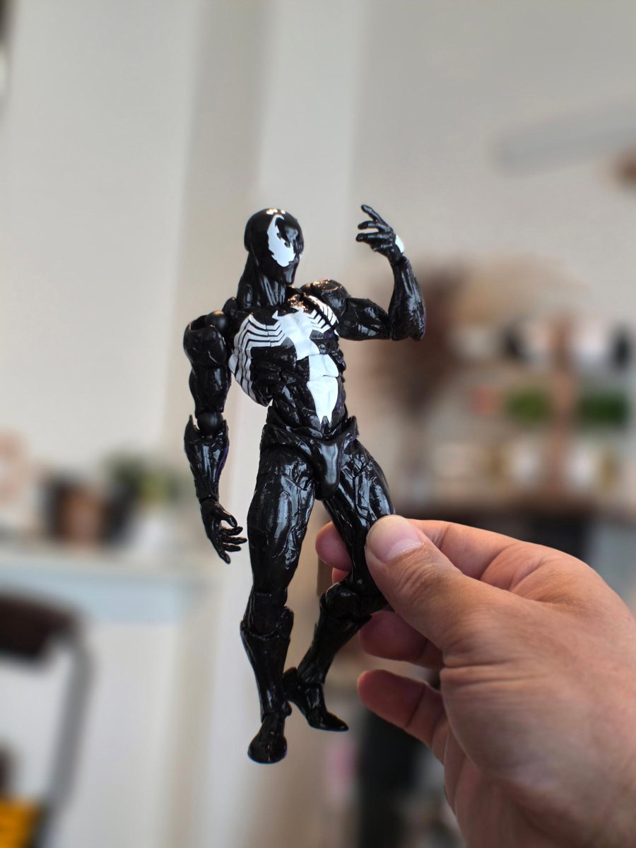 figure_nohito's tweet photo. アメイジングヤマグチ
 シンビオートスパイダーマン https://t.co/OGb6176hHz