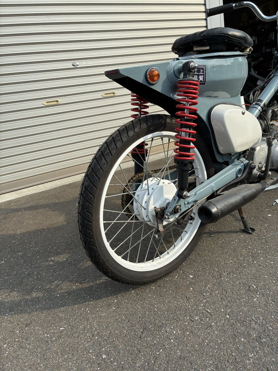m_cycles's tweet photo. あれ〜ショック太い方がかっこいいか🤔 https://t.co/WMFL9sFx1r