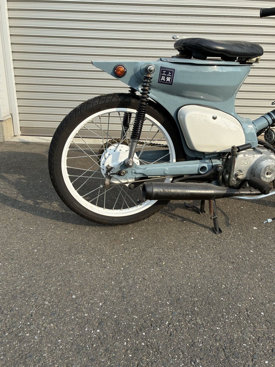 m_cycles's tweet photo. あれ〜ショック太い方がかっこいいか🤔 https://t.co/WMFL9sFx1r
