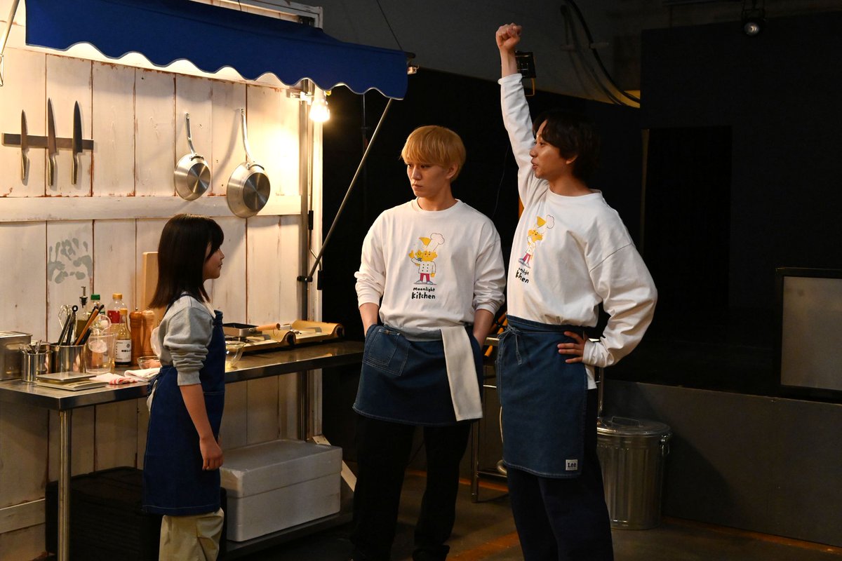 thetvjp's tweet photo. #神山智洋“翔太”らの屋台に
三ツ星レストランのオーナーが来店
「最高のお店なんて聞いたら行くしかないでしょ」
＜#ミッドナイト屋台2＞ 

▼記事の続きはこちら
https://t.co/R3Fji58tov https://t.co/pxNkAGZrUo