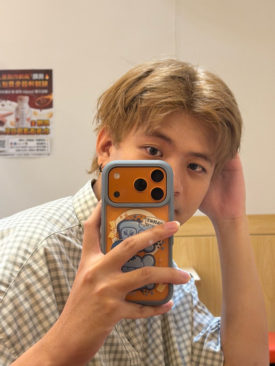 d_ylan_00's tweet photo. 新頭髮很喜歡
哪裡都要發一次 https://t.co/rxYLZRPhI5