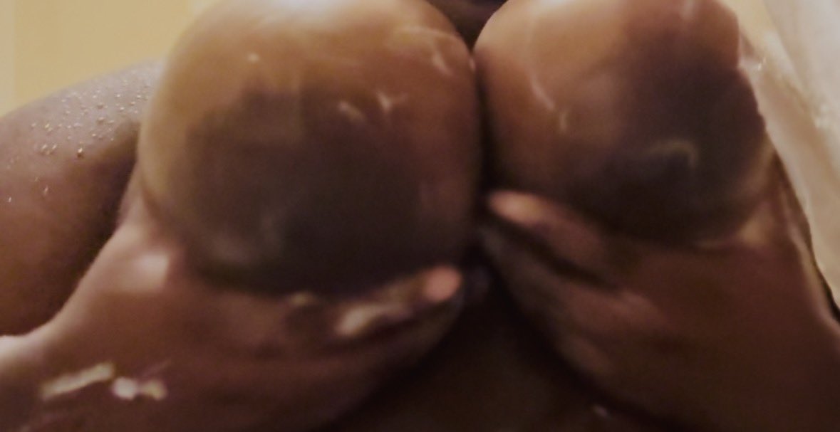 superrslutt's tweet photo. so wet n big ! i luv showering high
dm to buy the video ! #superrrslutt #pyt #bbw #content #dmformenu https://t.co/sS06LINS3F