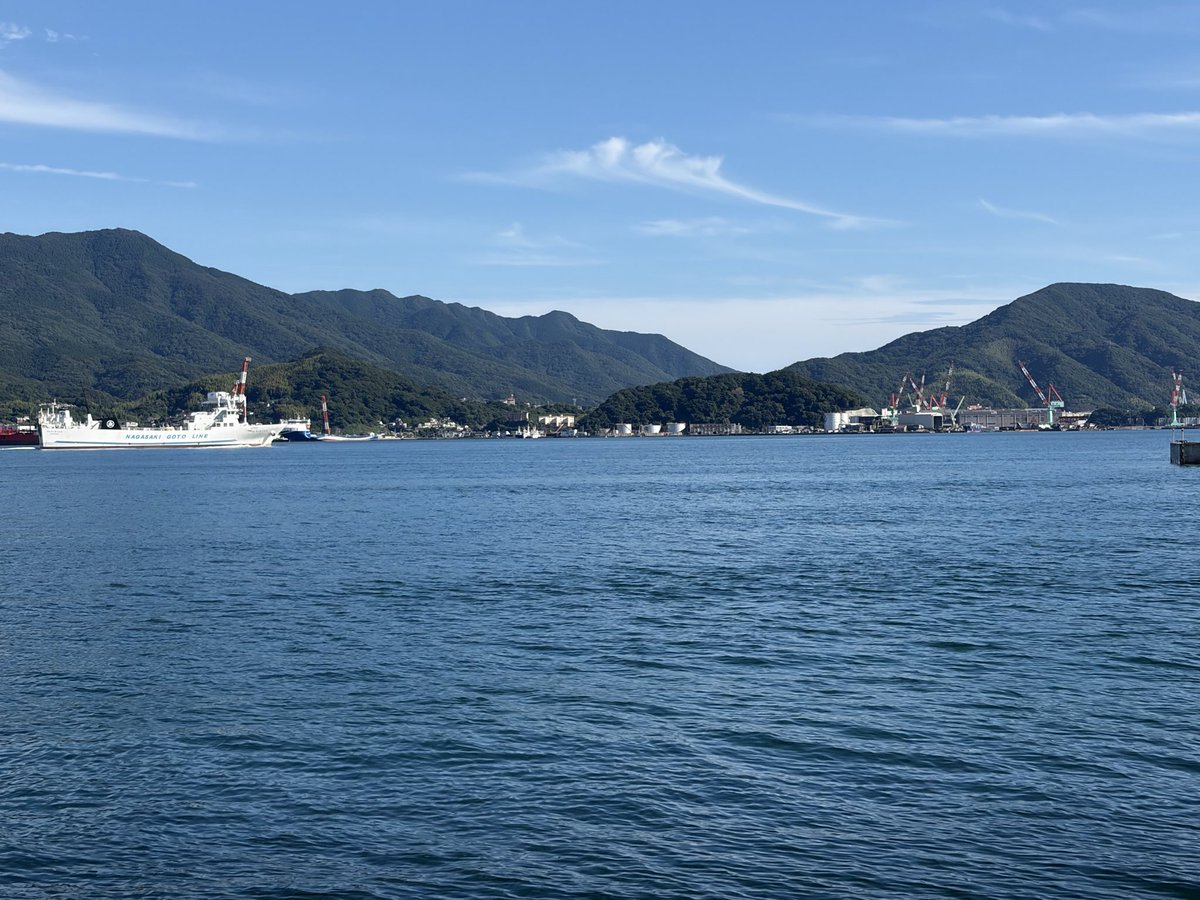 RY05_monst's tweet photo. めっちゃ久々の海きた
きれい〜 https://t.co/8rGF6bHGfZ