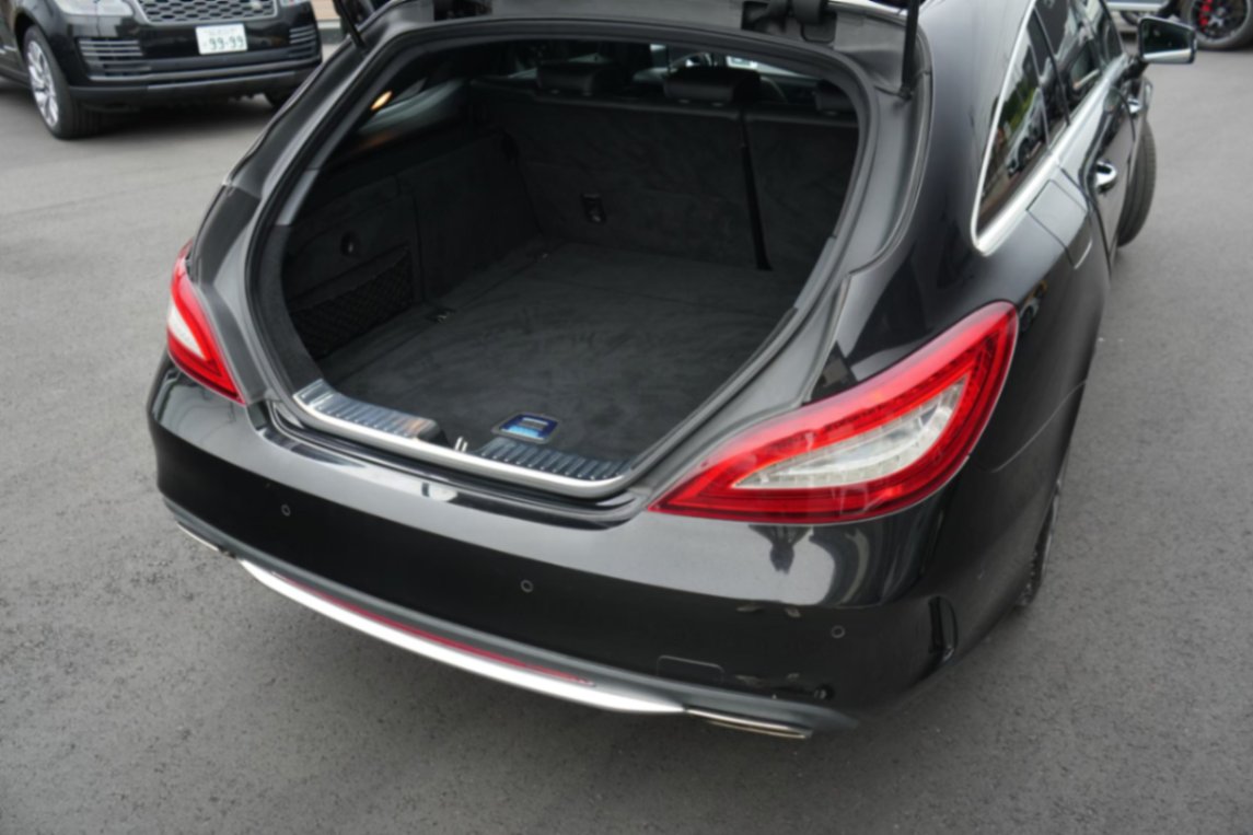 DreamGarage01's tweet photo. メルセデス・ベンツ　CLS400 2016年 12万km
158万

＃車売ります　＃メルセデス・ベンツ　＃CLS https://t.co/YddMt9Wl1j