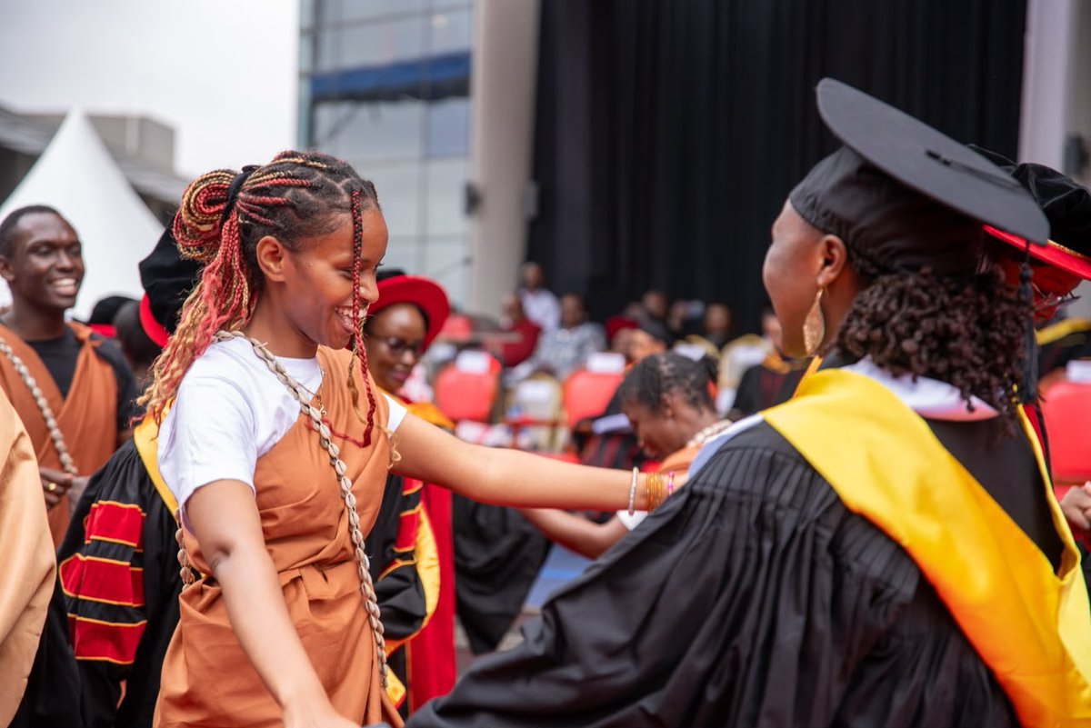 AmrefUniversity's tweet photo. The gowns are on.
The cameras are out.
The smiles say it all.
Our graduates and their loved ones are arriving, and the excitement is building! 🎉
#AMIU7thGraduation #ClassOf2026 #RaisingHealthLeaders #HealthTransformation  #AMIU
@Amref_Worldwide @Amref_NL https://t.co/rj6nyApX8t