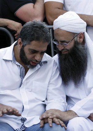 abbasjtoa's tweet photo. قاتل ابناء الجيش بعبرا   بيطلع بريء من الجرائم المنسوبة اليه
 وقاتل الجيش المحتل  الصهيوني  بالخيام وبنت جبيل ببطلع خارج عن القانون ويجب ملاحقته
 هذه دولة المتصهين  جوزيف هون والوهابي تمام سلام
 عن اي دولة  لكم سنتين فالقين راسنا فيها https://t.co/TTTrPL4rpg