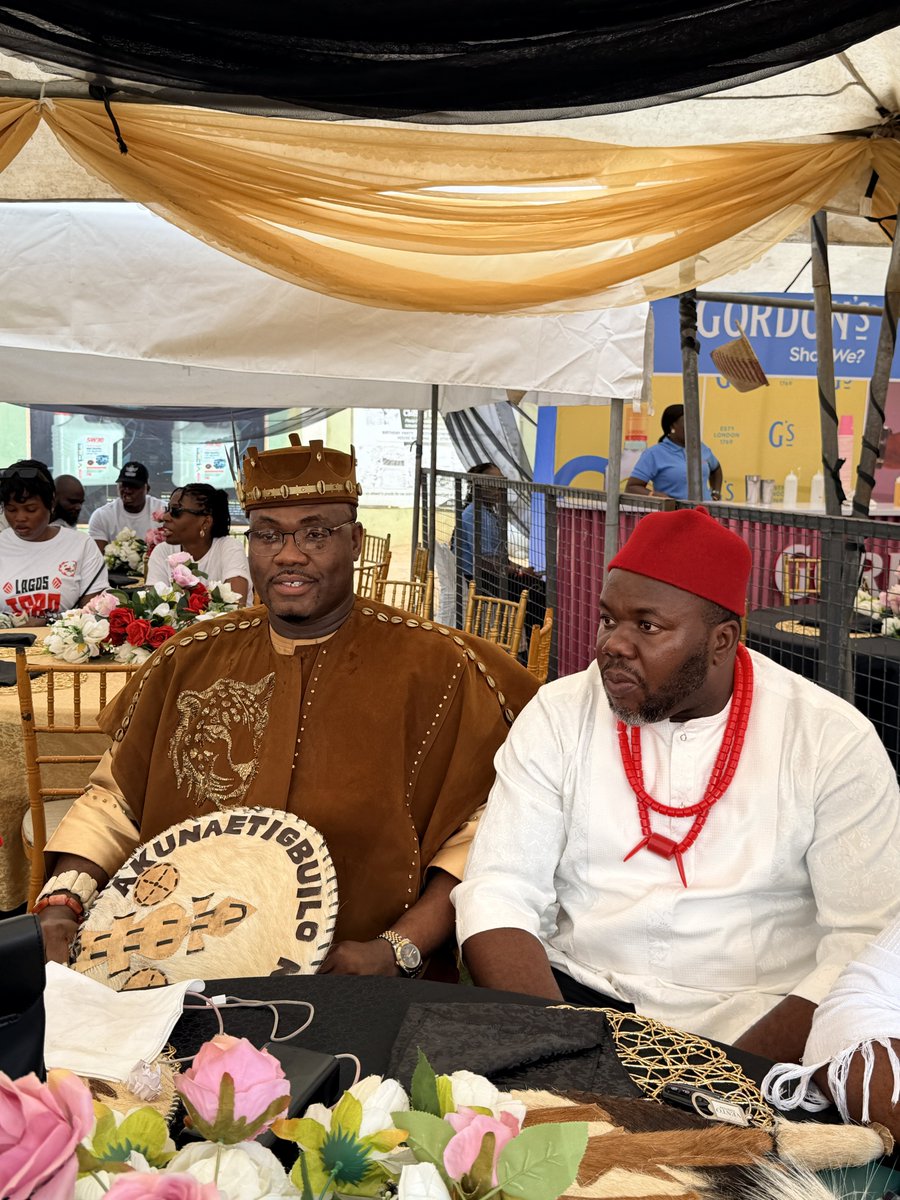Elkrosmediahub's tweet photo. Happy birthday to a brother, friend and the best manager ever @Nadismufc.

Can’t believe this is 29years of knowing this Broda🤣
From running around Olodi-Apapa as kids in school uniforms, to running our own homes. May this celebration bring you accomplishments and fulfillments. https://t.co/8LwCx5jKO6