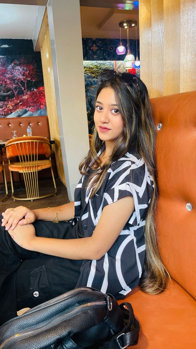 ArpitaNusr91170's tweet photo. Beauty begins the moment you decide to be yourself. 🖤✨"

#viral #CacerolazosRD #Pictures  #нюдсочетверг #خان_کی_قید_ملک_کا_نقصان #BuenosDíasATodos #BuenosDíasATodos 
#خان_کی_قید_ملک_کا_نقصان 
#پاکستان_کشمیر_یک_جان_دو_قلب #usa
#treanding 
#foryou
#fyp https://t.co/4VOw1dPjU6