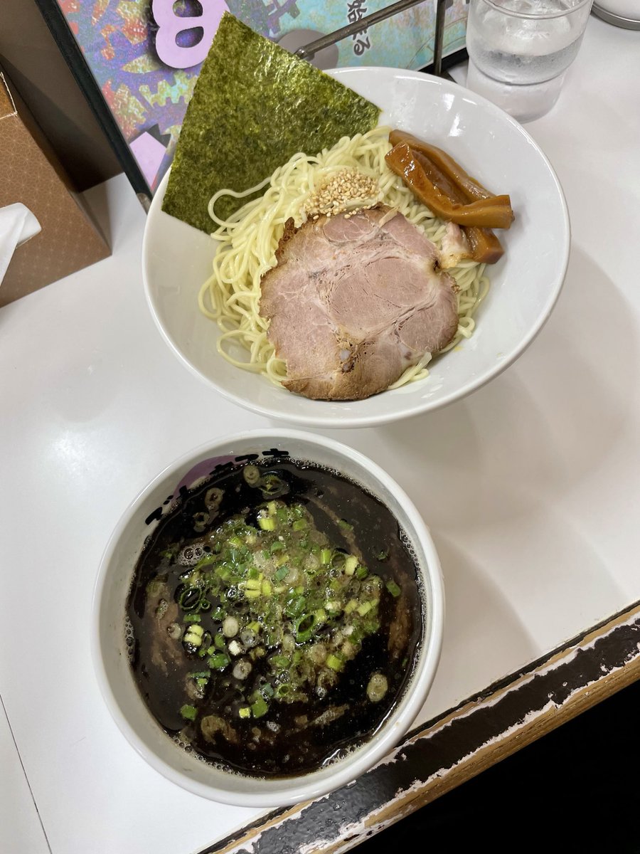 shivkawan's tweet photo. #ぶたまるき@渋沢

黒マー油つけ麺🐦‍⬛☺︎ https://t.co/7c5emaPNom