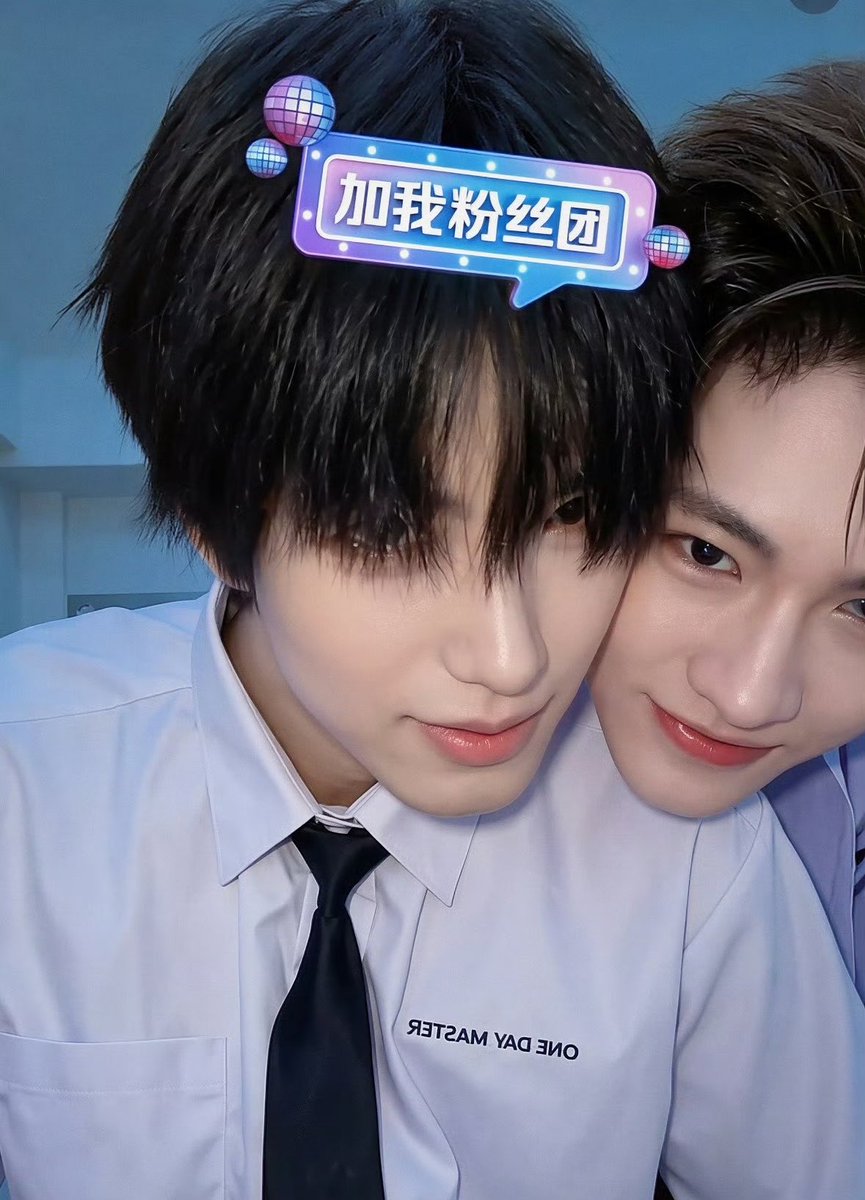 diary_yixiao's tweet photo. ขนาดนี้แล้วอ่ะ พวกแกคุกเข่าได้เลยนะนี่โอเคมาก 😭🤟🤌🏻

#Ollie #Shuyuan https://t.co/CBlh8N0BIA