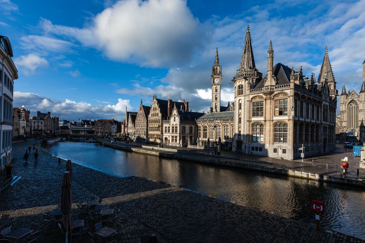 lookforplace's tweet photo. #Leie #River #Ghent #Belgium #Flemish #Guildhalls https://t.co/HabZNpKgDM