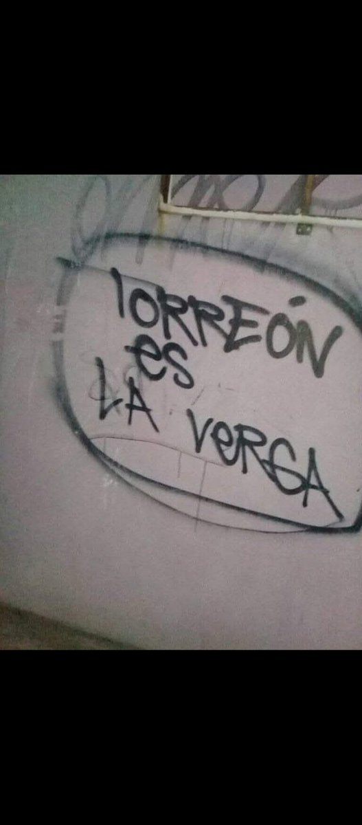 liricismoo's tweet photo. ~ apodo: vrt 1teik (guanteik) irl reo
~ pronombres: el
~ altura: 1.73
~ sexualidad: Hetero
~ soltero: si creo
~ horóscopo: no sé 
~ fuma: sí 
~ piercings: no
~ tatuajes: pronto 
~ color fav: gris
~ bebida fav: limonada
~ comida fav: tacos al pastor 
~ animal fav: gatos https://t.co/9xInSECDar