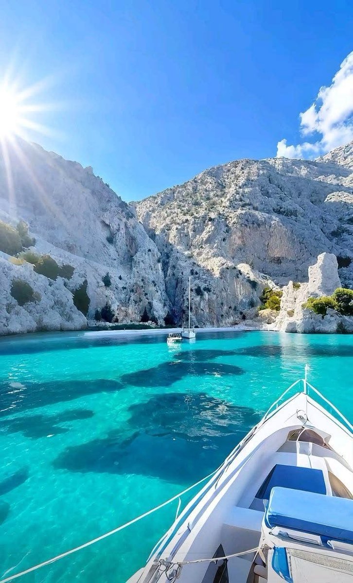water_diaries's tweet photo. Zayknthos, Greece 🇬🇷 https://t.co/EgDSHCbzvP