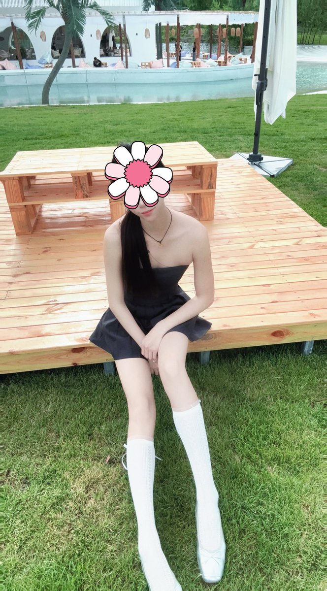 MinMinPB's tweet photo. 好久��上了、人少了好多、也不怪人少了！一大群屌丝能不少么？高质量单、颜值夫妻来骚扰个 https://t.co/euomcYjgwh
